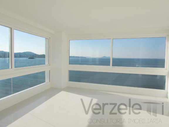 Imagem Apartamento com 3 Quartos à Venda, 157 m² em Centro - Balneário Camboriú Imagem Apartamento com 3 Quartos à Venda, 157 m² em Centro - Balneário Camboriú