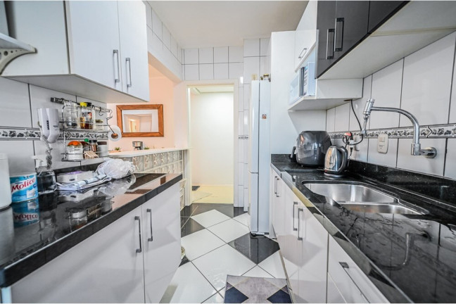 Imagem Apartamento com 2 Quartos à Venda, 71 m² em Nonoai - Porto Alegre