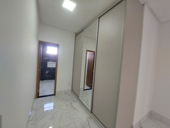 Imagem Casa com 3 Quartos à Venda, 170 m² em Vila Rosa - Goiânia