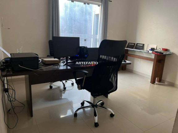 Imagem Casa com 3 Quartos à Venda, 238 m²