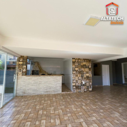 Imagem Casa com 3 Quartos à Venda, 243 m² em Jardim Das Hortênsias - Poços De Caldas