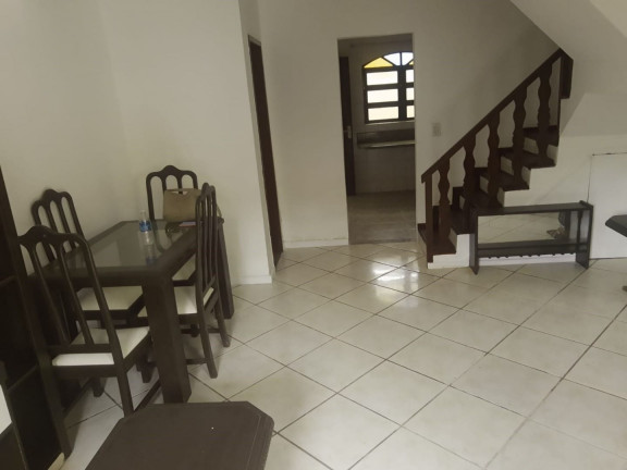 Imagem Casa com 2 Quartos à Venda, 73 m² em Jardim Caiçara - Cabo Frio Imagem Casa com 2 Quartos à Venda, 73 m² em Jardim Caiçara - Cabo Frio