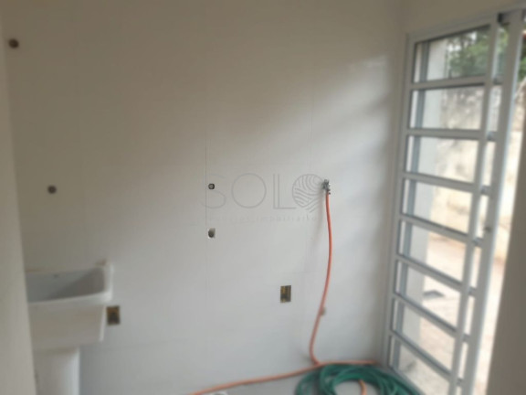 Imagem Casa com 3 Quartos à Venda, 195 m² em Centro - Araraquara Imagem Casa com 3 Quartos à Venda, 195 m² em Centro - Araraquara