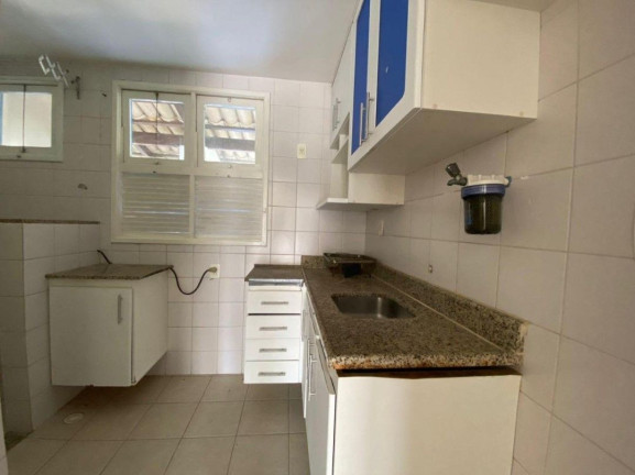 Imagem Casa de Vila com 3 Quartos à Venda, 125 m² em Estrada Do Coco - Lauro De Freitas Imagem Casa de Vila com 3 Quartos à Venda, 125 m² em Estrada Do Coco - Lauro De Freitas