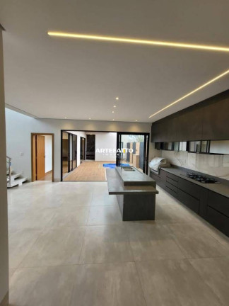 Casa de Condomínio com 4 Quartos à Venda, 256 m² em Núcleo Agrícola Alpha - Franca