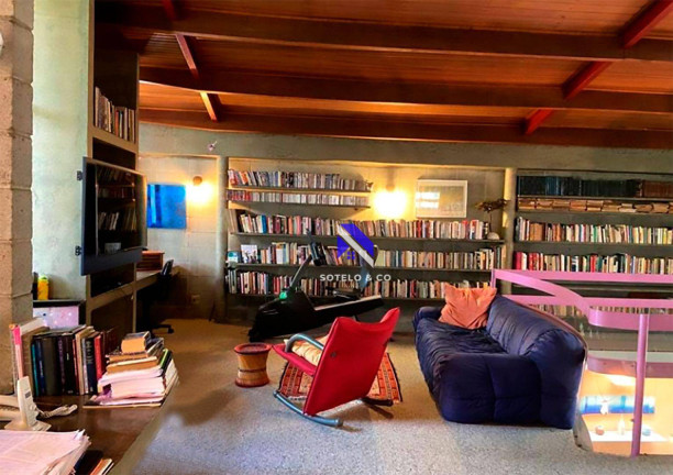 Imagem Casa com 3 Quartos à Venda, 300 m² em Alto De Pinheiros - São Paulo Imagem Casa com 3 Quartos à Venda, 300 m² em Alto De Pinheiros - São Paulo