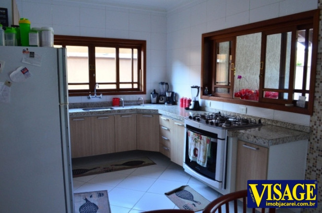 Imagem Casa com 3 Quartos à Venda, 1.000 m² em Altos De Santana I - Jacareí Imagem Casa com 3 Quartos à Venda, 1.000 m² em Altos De Santana I - Jacareí