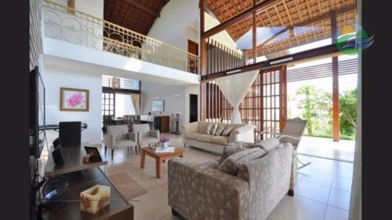 Imagem Casa com 7 Quartos à Venda, 575 m²
