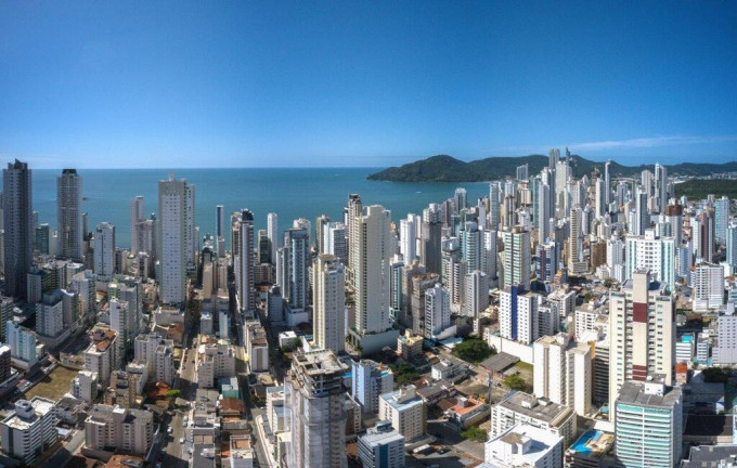 Imagem Apartamento com 4 Quartos à Venda, 165 m² em Centro - Balneário Camboriú
