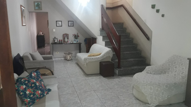 Imagem Sobrado com 3 Quartos à Venda, 139 m² em Centro - Pindamonhangaba