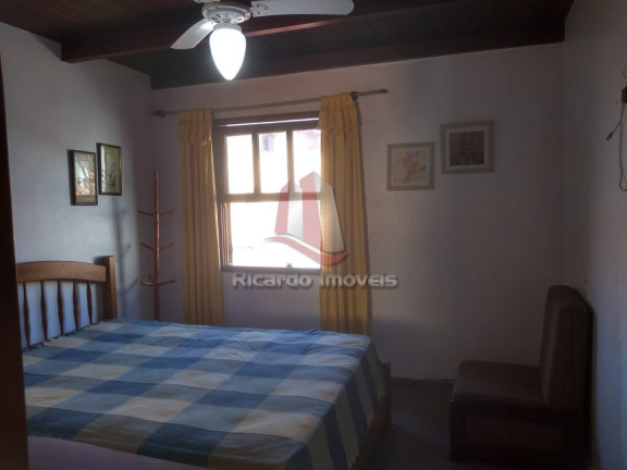Imagem Imóvel com 2 Quartos à Venda, 80 m² em Peró - Cabo Frio