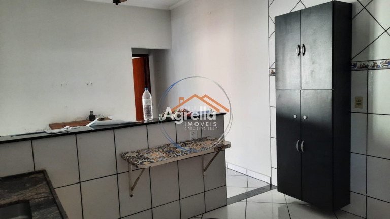 Imagem Casa com 1 Quarto à Venda, 80 m² em Jardim Igaçaba - Mogi Guaçu Imagem Casa com 1 Quarto à Venda, 80 m² em Jardim Igaçaba - Mogi Guaçu