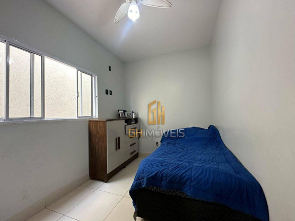 Imagem Casa com 3 Quartos à Venda, 145 m² em Vila Jardim Vitória - Goiânia