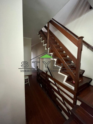 Imagem Sobrado com 3 Quartos à Venda, em Taboão - São Bernardo Do Campo Imagem Sobrado com 3 Quartos à Venda, em Taboão - São Bernardo Do Campo