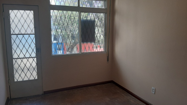 Imagem Apartamento com 2 Quartos à Venda, 75 m² em Independência - Porto Alegre Imagem Apartamento com 2 Quartos à Venda, 75 m² em Independência - Porto Alegre