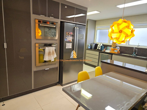 Imagem Apartamento com 3 Quartos à Venda, 238 m² em Vila Suzana - São Paulo