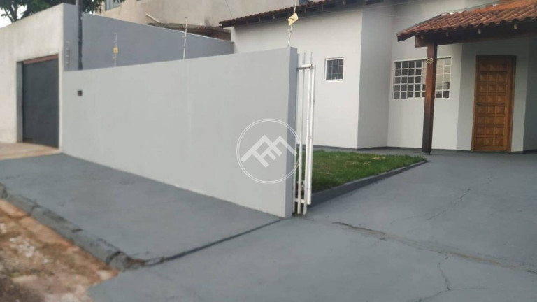Imagem Casa com 2 Quartos à Venda, 69 m² em Jardim Planalto - Londrina