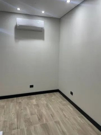 Sala Comercial para Alugar, 68 m² em Parque Senhor Do Bonfim - Taubaté