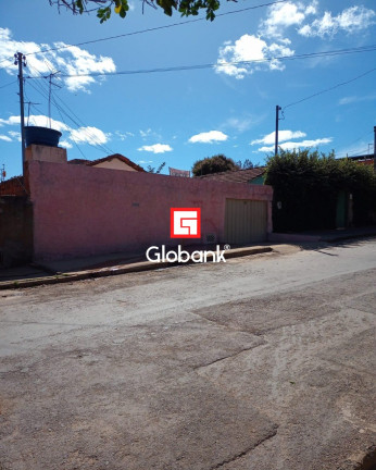 Imagem Casa com 3 Quartos à Venda, 150 m² em Conjunto José Correia Machado - Montes Claros