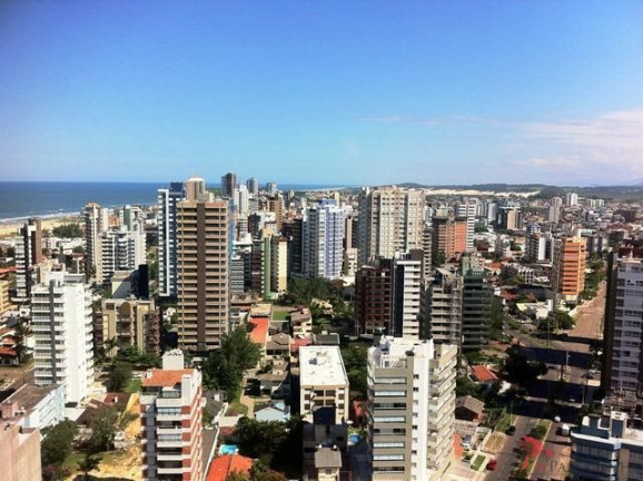 Imagem Apartamento com 4 Quartos à Venda, 250 m² em Praia Grande - Torres Imagem Apartamento com 4 Quartos à Venda, 250 m² em Praia Grande - Torres