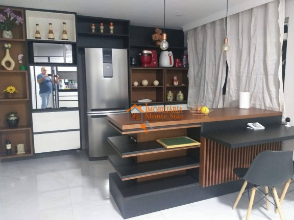 Imagem Sobrado com 3 Quartos à Venda, 315 m² em Vila Galvão - Guarulhos Imagem Sobrado com 3 Quartos à Venda, 315 m² em Vila Galvão - Guarulhos