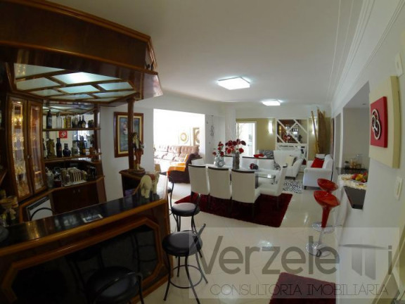 Imagem Apartamento com 3 Quartos à Venda, 186 m² em Centro - Balneário Camboriú