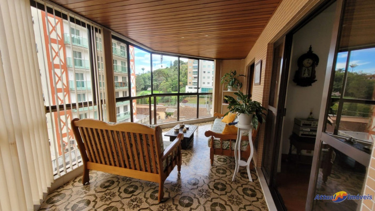 Imagem Imóvel com 4 Quartos à Venda, 257 m² em Agriões - Teresópolis Imagem Imóvel com 4 Quartos à Venda, 257 m² em Agriões - Teresópolis