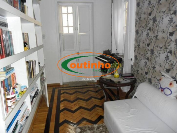 Imagem Casa com 4 Quartos à Venda, 212 m² em Tijuca - Rio De Janeiro Imagem Casa com 4 Quartos à Venda, 212 m² em Tijuca - Rio De Janeiro