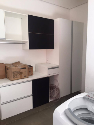Imagem Casa com 4 Quartos à Venda, 330 m² em Alphaville - Santana De Parnaíba Imagem Casa com 4 Quartos à Venda, 330 m² em Alphaville - Santana De Parnaíba