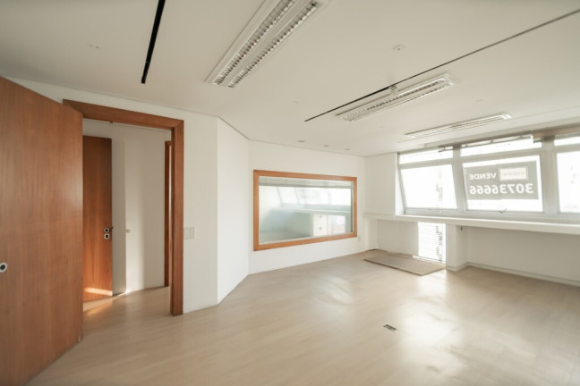 Imagem Imóvel Comercial à Venda, 320 m² em Petrópolis - Porto Alegre