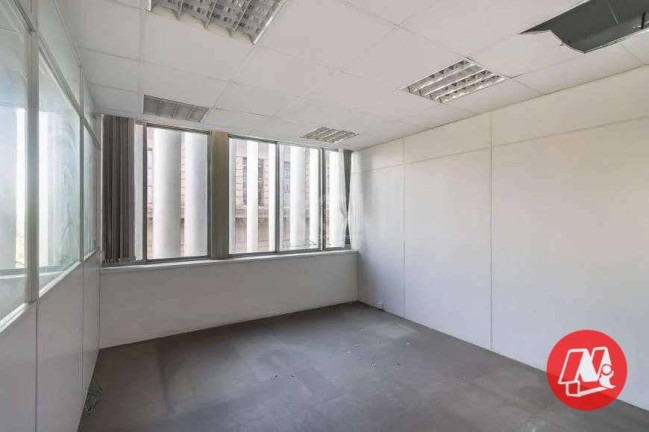 Imagem Sala Comercial à Venda ou Locação, 790 m² em Centro - Porto Alegre Imagem Sala Comercial à Venda ou Locação, 790 m² em Centro - Porto Alegre