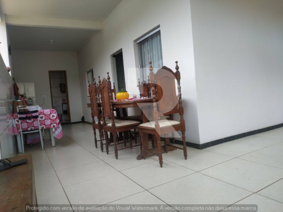 Imagem Apartamento com 2 Quartos à Venda, 120 m²