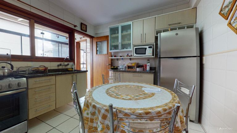 Imagem Apartamento com 3 Quartos à Venda, 125 m² em Jardim Lindoia - Porto Alegre Imagem Apartamento com 3 Quartos à Venda, 125 m² em Jardim Lindoia - Porto Alegre