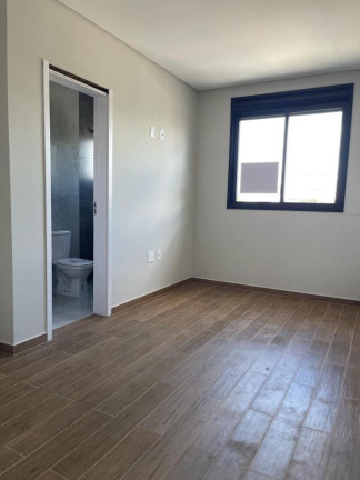 Imagem Casa com 2 Quartos à Venda, em São João Do Rio Vermelho - Florianópolis Imagem Casa com 2 Quartos à Venda, em São João Do Rio Vermelho - Florianópolis