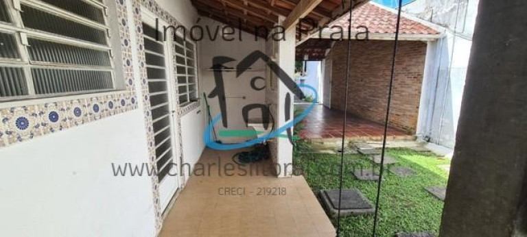 Imagem Casa com 5 Quartos à Venda,  em Sumaré - Caraguatatuba