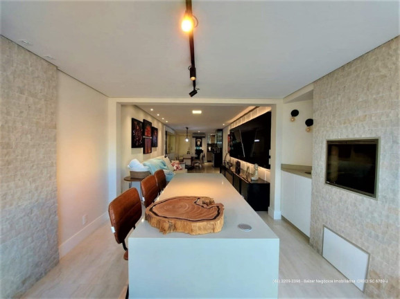 Imagem Apartamento com 3 Quartos à Venda, 248 m² em Agronômica - Florianópolis