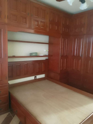 Imagem Casa com 3 Quartos para Alugar, em Campo Grande - Rio De Janeiro Imagem Casa com 3 Quartos para Alugar, em Campo Grande - Rio De Janeiro