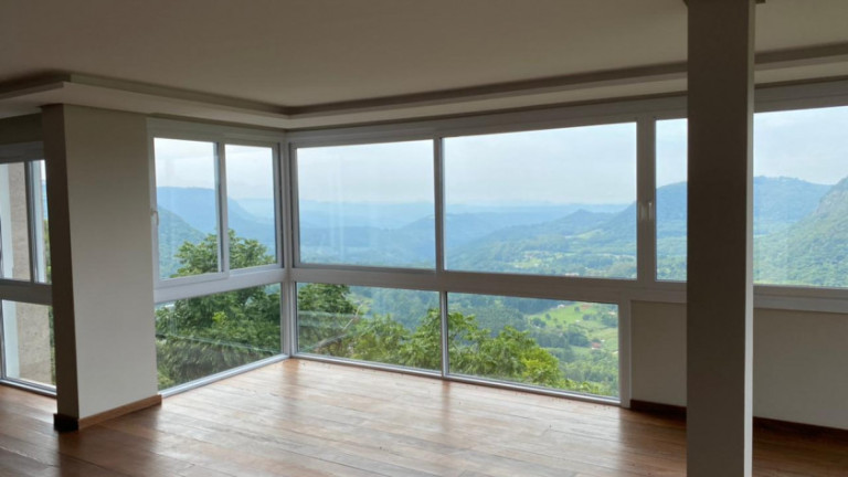 Apartamento com 4 Quartos à Venda, 255 m² em Bela Vista - Gramado