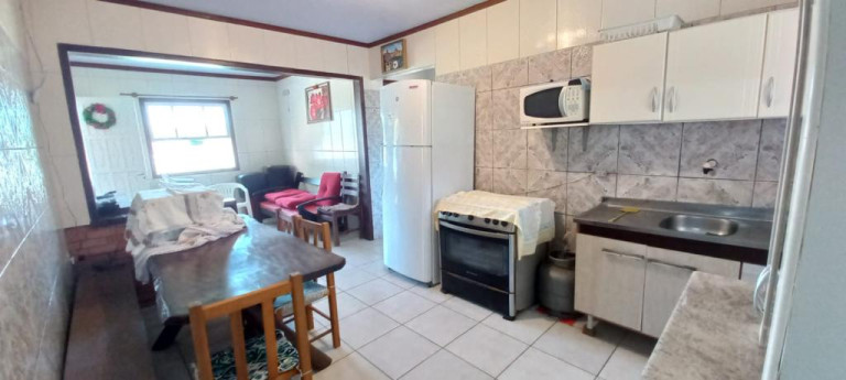Imagem Sobrado com 5 Quartos à Venda, 240 m² em Sereia Do Mar - Arroio Do Sal Imagem Sobrado com 5 Quartos à Venda, 240 m² em Sereia Do Mar - Arroio Do Sal