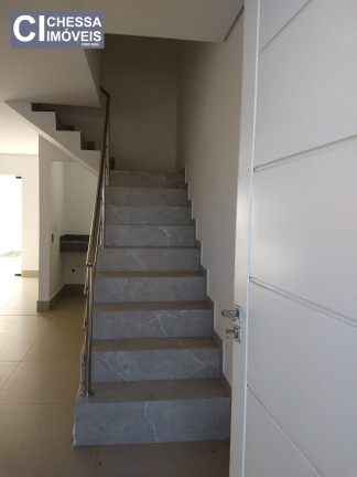 Imagem Sobrado com 2 Quartos à Venda ou Locação, 100 m² em Espinheiros - Itajaí