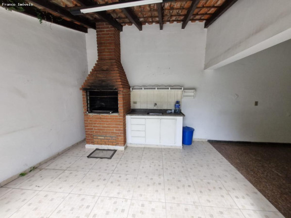 Imagem Casa com 3 Quartos à Venda, 348 m² em Centro - Santo André