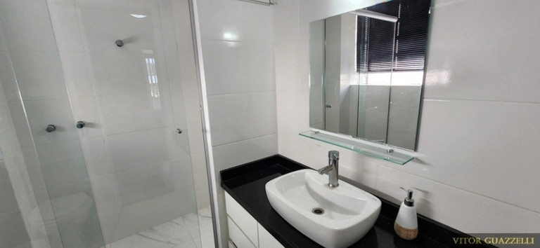 Imagem Imóvel com 3 Quartos à Venda, em Independência - Porto Alegre Imagem Imóvel com 3 Quartos à Venda, em Independência - Porto Alegre