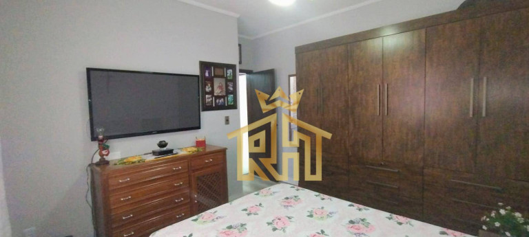 Imagem Casa com 2 Quartos à Venda, 130 m² em Vila Guilhermina - Praia Grande Imagem Casa com 2 Quartos à Venda, 130 m² em Vila Guilhermina - Praia Grande