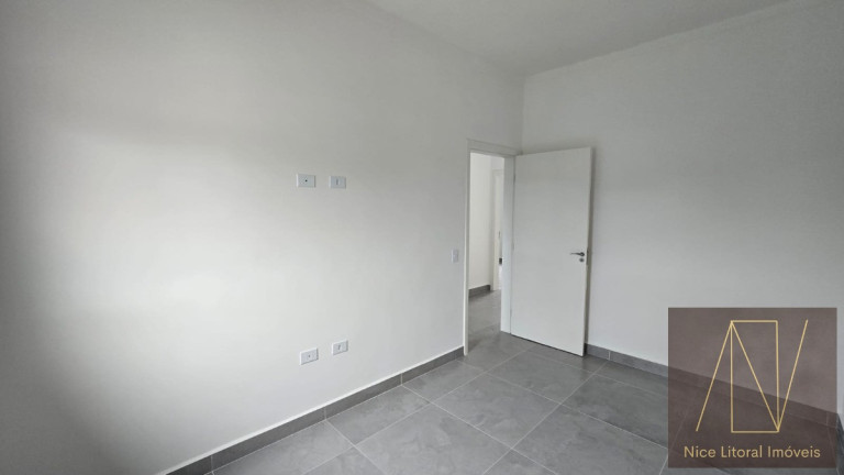 Imagem Sobrado com 3 Quartos à Venda, 120 m² em Jardim Mariella - Caraguatatuba Imagem Sobrado com 3 Quartos à Venda, 120 m² em Jardim Mariella - Caraguatatuba