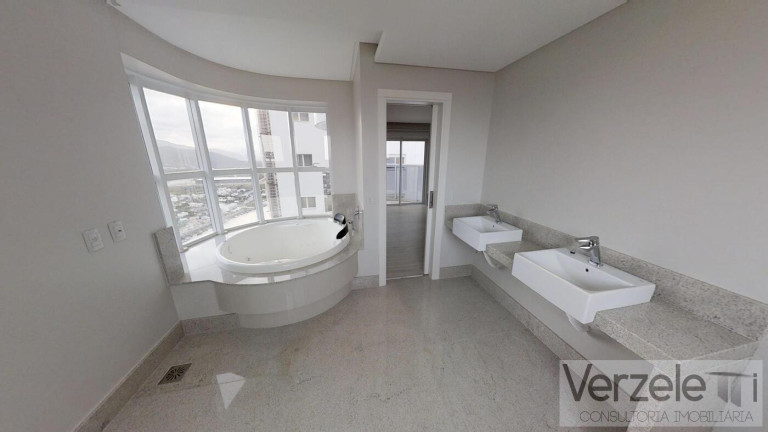 Imagem Apartamento com 6 Quartos à Venda, 490 m² em Centro - Balneário Camboriú Imagem Apartamento com 6 Quartos à Venda, 490 m² em Centro - Balneário Camboriú