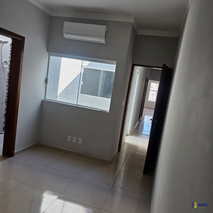 Imagem Casa com 2 Quartos à Venda, 55 m² em Parque Vista Barbara - Sorocaba Imagem Casa com 2 Quartos à Venda, 55 m² em Parque Vista Barbara - Sorocaba