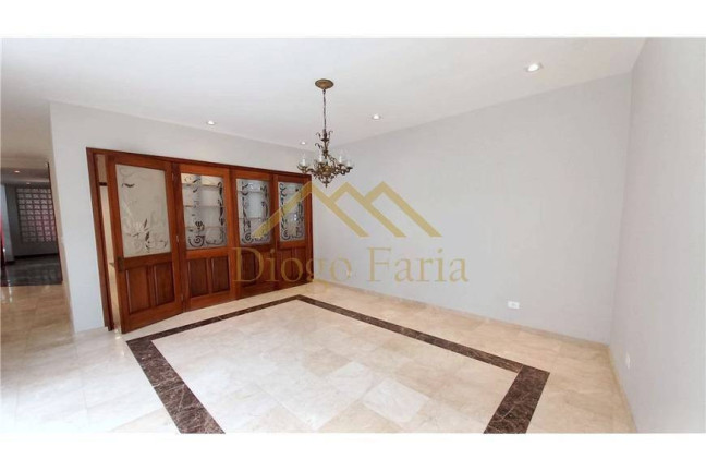 Imagem Casa com 3 Quartos para Alugar, 450 m² em Vila Nova Conceição - São Paulo Imagem Casa com 3 Quartos para Alugar, 450 m² em Vila Nova Conceição - São Paulo