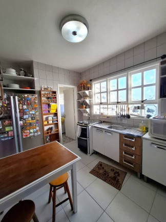Imagem Casa com 3 Quartos à Venda, 200 m² em Itaqui