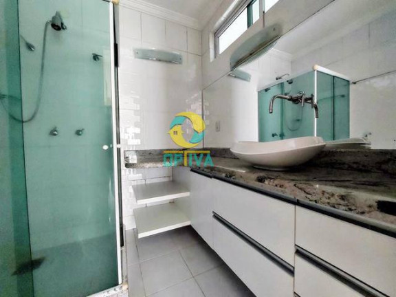 Imagem Casa com 4 Quartos à Venda, 226 m² em Portinho - Cabo Frio