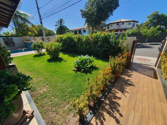 Imagem Casa com 6 Quartos para Temporada, 236 m² em Guarajuba - Camaçari Imagem Casa com 6 Quartos para Temporada, 236 m² em Guarajuba - Camaçari